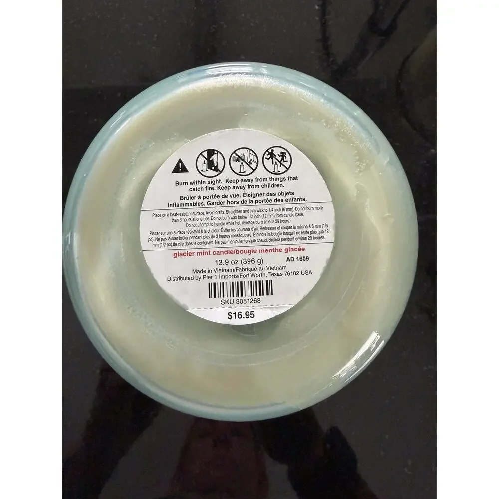 New Pier One Imports Glacier Mint Three Wick 14.5 oz Jar Candle - Rare ￼